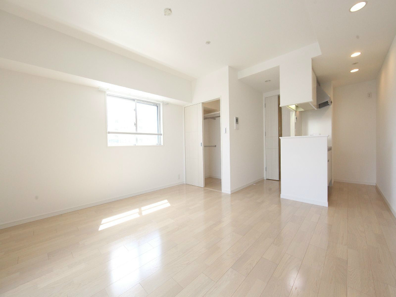 居室・リビング　洋室11.7帖　ウォークインクローゼット付（収納充実してます