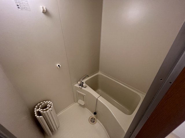 バス・シャワールーム　シンプルで使いやすい浴室です！