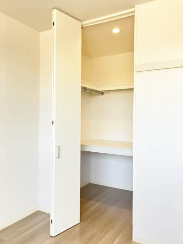 収納　ウォークインクローゼット♪