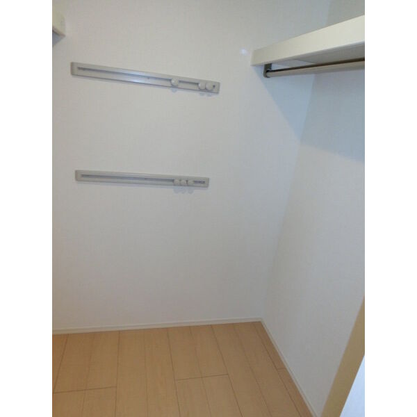 収納　クローゼット