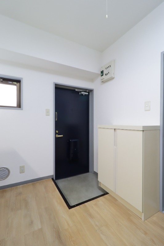 玄関　図面と現状に相違がある場合には現状を優先