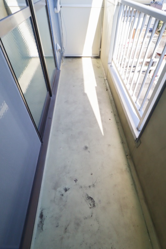 バルコニー　図面と現状に相違がある場合には現状を優先