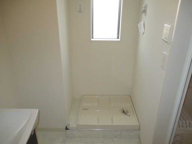 その他　洗濯機置場