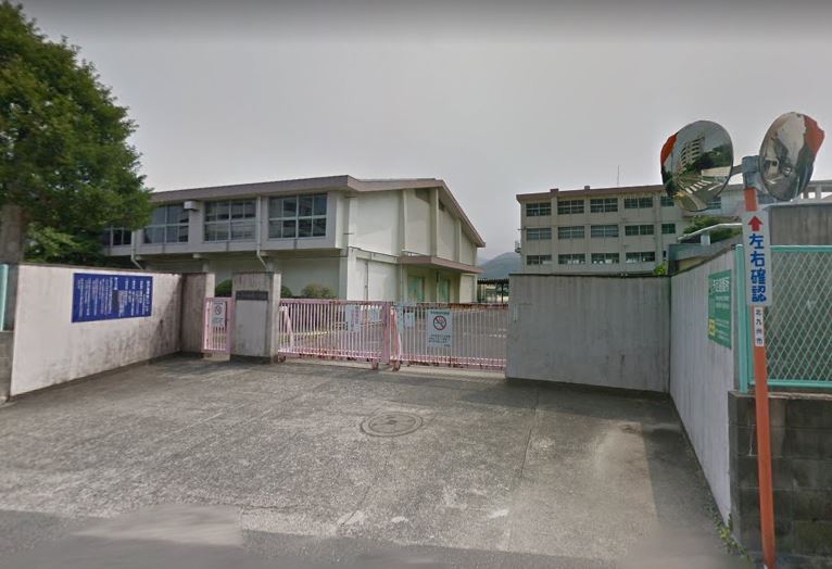 小学校　北九州市立田原小学校（小学校）まで536m