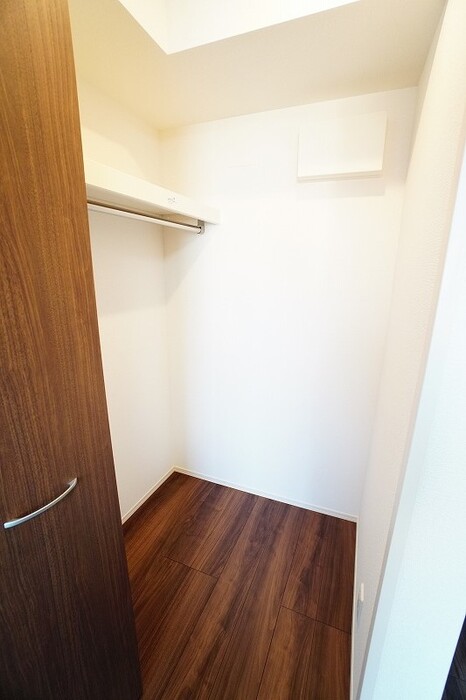 収納　ウォークインクローゼット