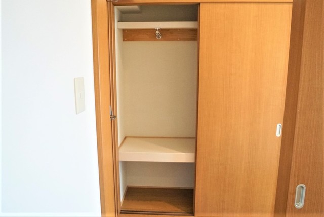 収納　※別部屋の参考写真です。