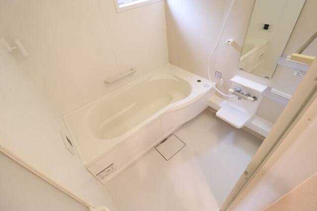 バス・シャワールーム　浴室