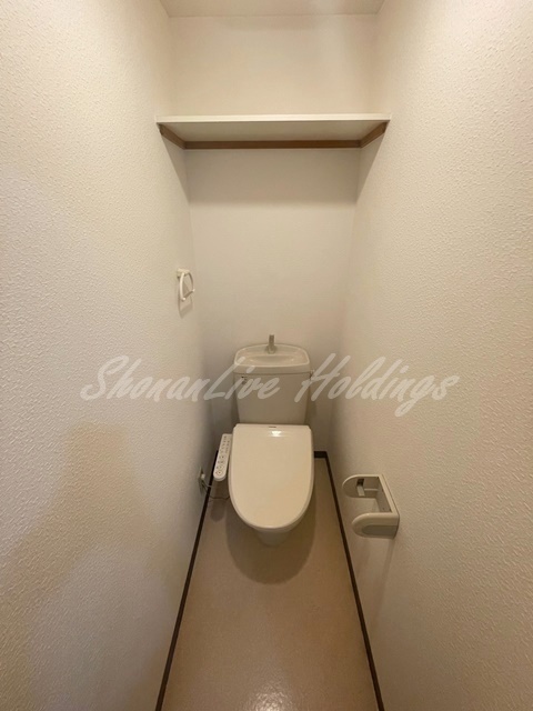 トイレ　温水洗浄便座付き♪