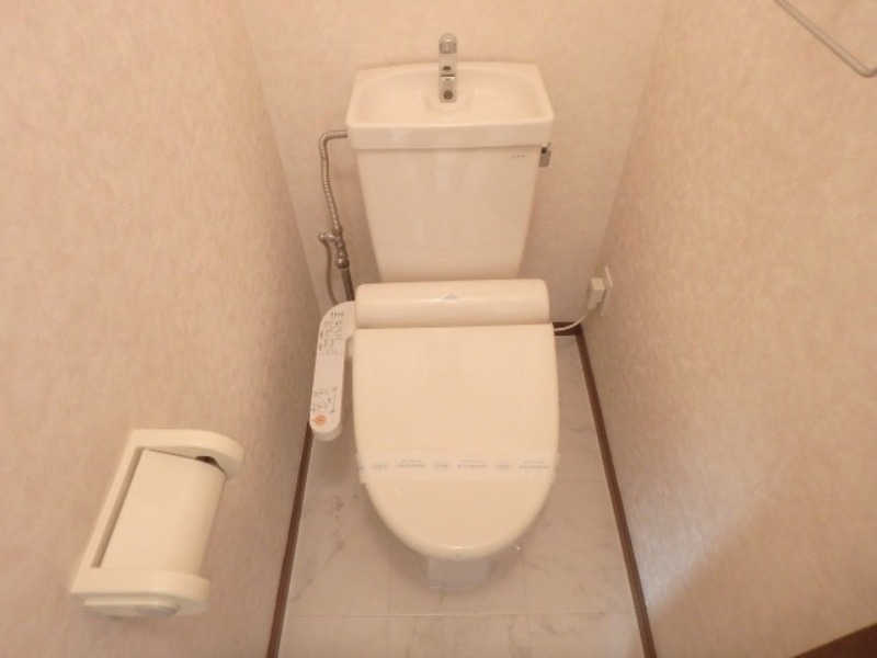 トイレ　図面と現状に相違がある場合には現状を優先