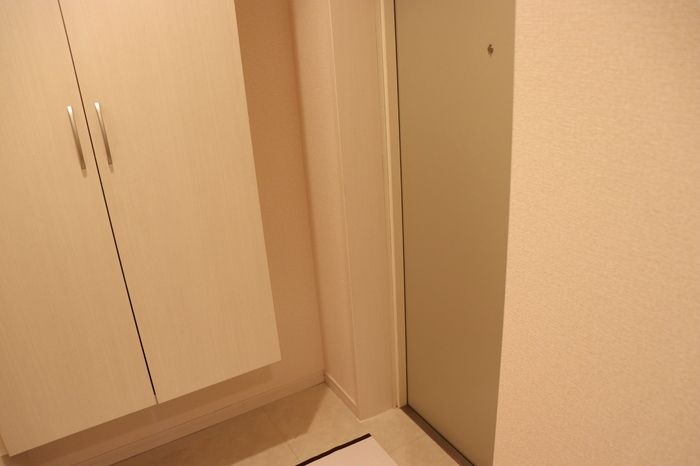 玄関　収納