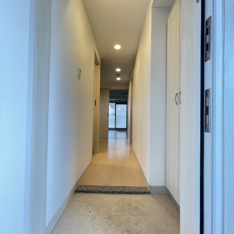 玄関　同仕様タイプです