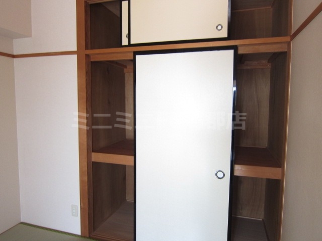 収納　同タイプ