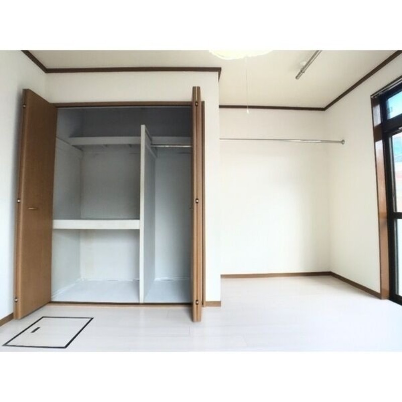 収納　図面と現状に相違がある場合には現状を優先