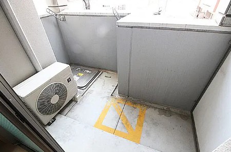 バルコニー　写真は別号室です。現況優先になります。