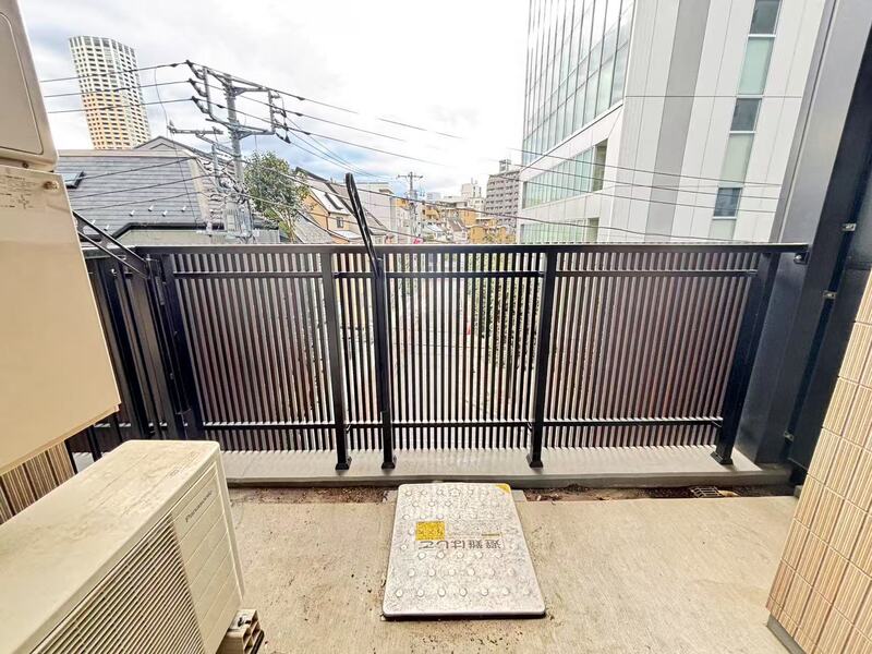 バルコニー　バルコニー