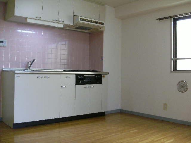 居室・リビング　ダイニング（別号室）