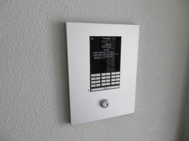 ロビー　安心のオートロック！