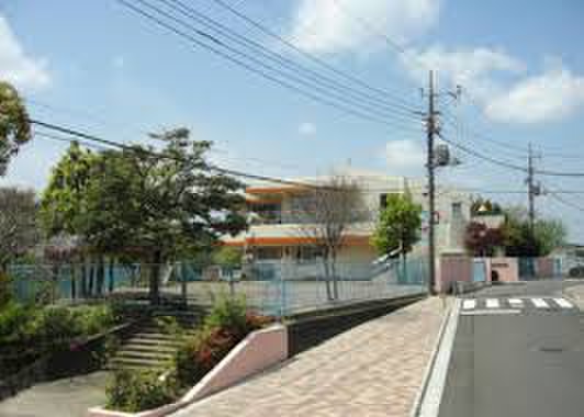 幼稚園・保育園　かちだ幼稚園（幼稚園・保育園）まで510m