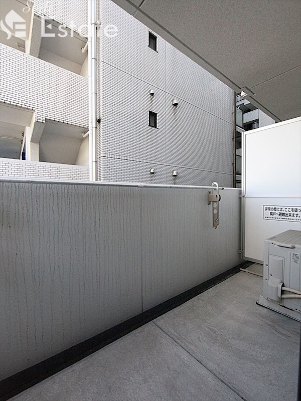 バルコニー　バルコニー