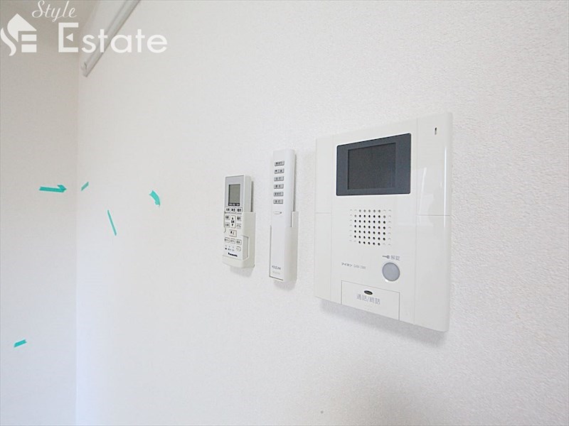 セキュリティ　モニター付きインターホン