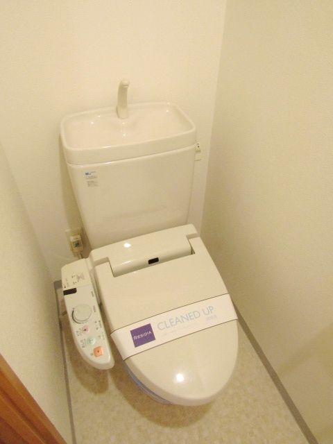 トイレ　トイレ