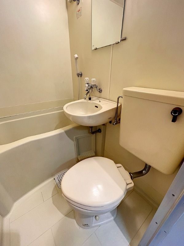 バス・シャワールーム