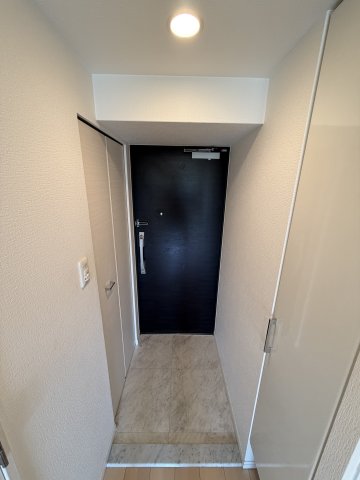 玄関　収納もある玄関です