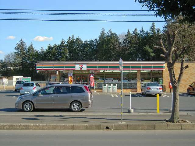 コンビニ　セブンイレブン石岡運動公園前店（コンビニ）まで980m