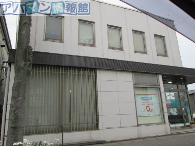 銀行　北越銀行荻川支店（銀行）まで386m
