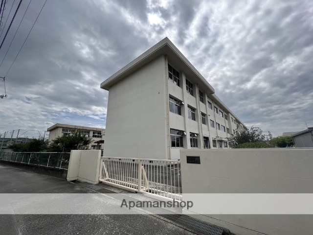 小学校　岡山市立平島小学校（小学校）まで312m