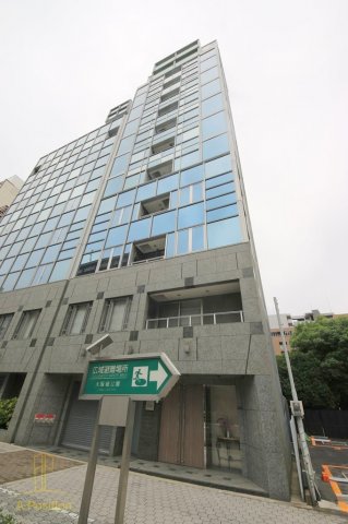 建物外観　パークメゾン