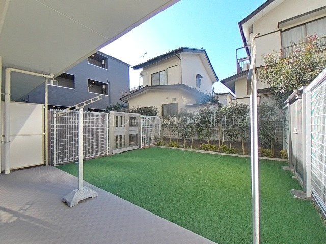 庭　大きなお庭が魅力的なお部屋です。