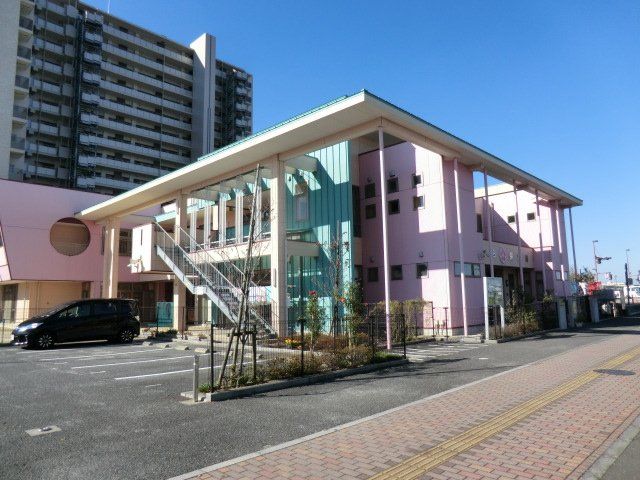 幼稚園・保育園　越谷レイクタウンさくら保育園（幼稚園・保育園）まで608m