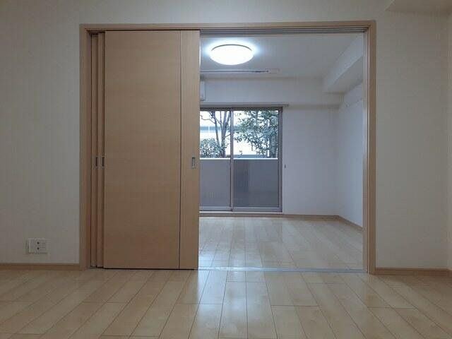 居室・リビング　別室参考写真