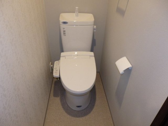 トイレ　シャワートイレ