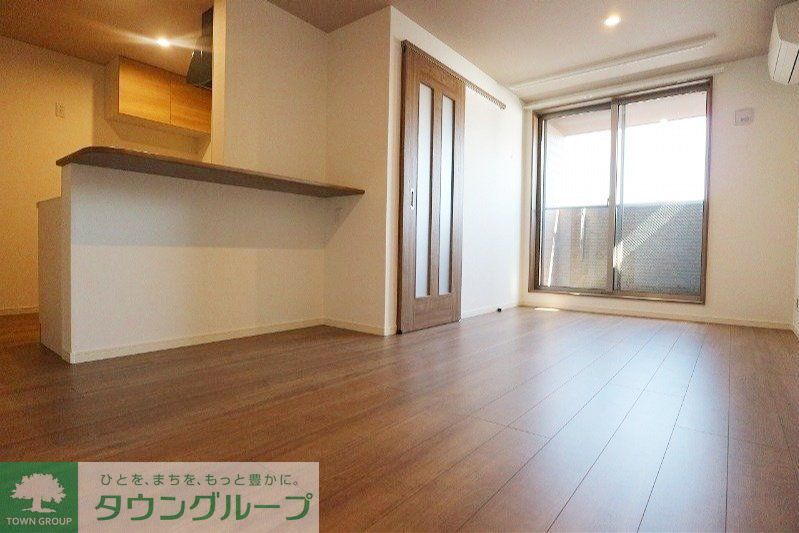 居室・リビング　お問合せはタウンハウジングまで！※現地待合わせ相談可能