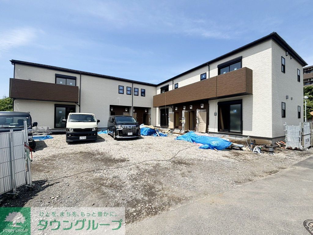 エントランス　駐車場