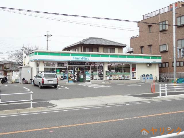 コンビニ　ファミリーマート 名東極楽店（コンビニ）まで496m