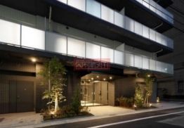 エントランス　駐車場