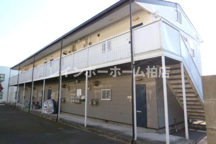 エントランス　清潔なエントランスです
