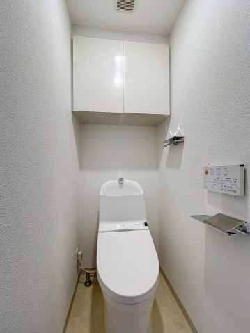 トイレ　※同タイプ参考写真