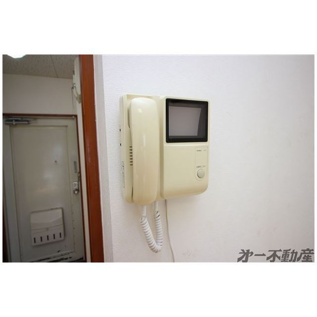 セキュリティ　モニター付きインターホン