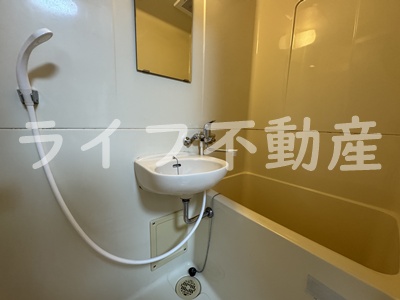バス・シャワールーム　お風呂です
