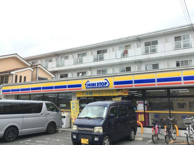 コンビニ　ミニストップ（コンビニ）まで772m