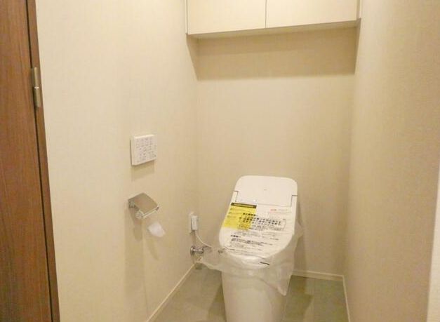 トイレ　※別タイプのお部屋です