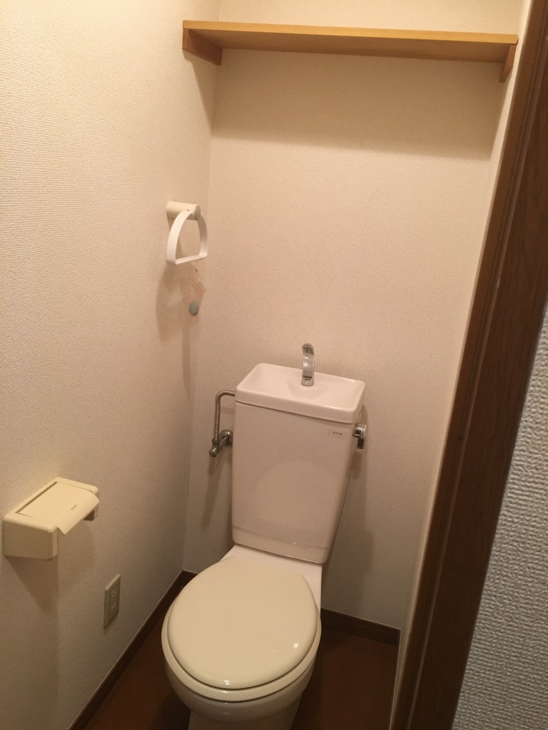 トイレ　※別部屋参考写真☆洋式トイレ☆