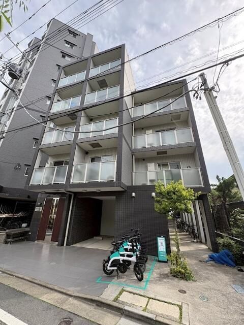 建物外観　丈夫な鉄筋コンクリート造マンションです☆
