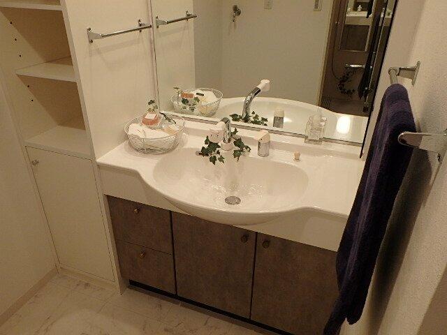 洗面設備　※参考写真
