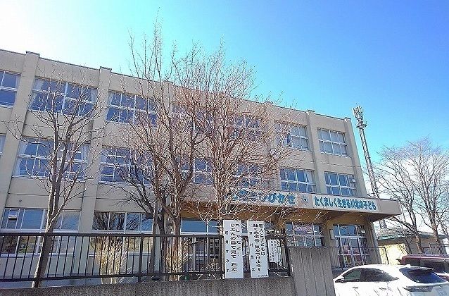 小学校　川北小学校（小学校）まで300m