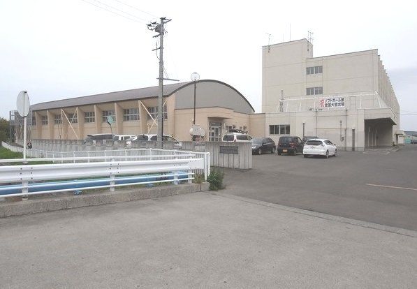 中学校　北都中学校（中学校）まで1100m